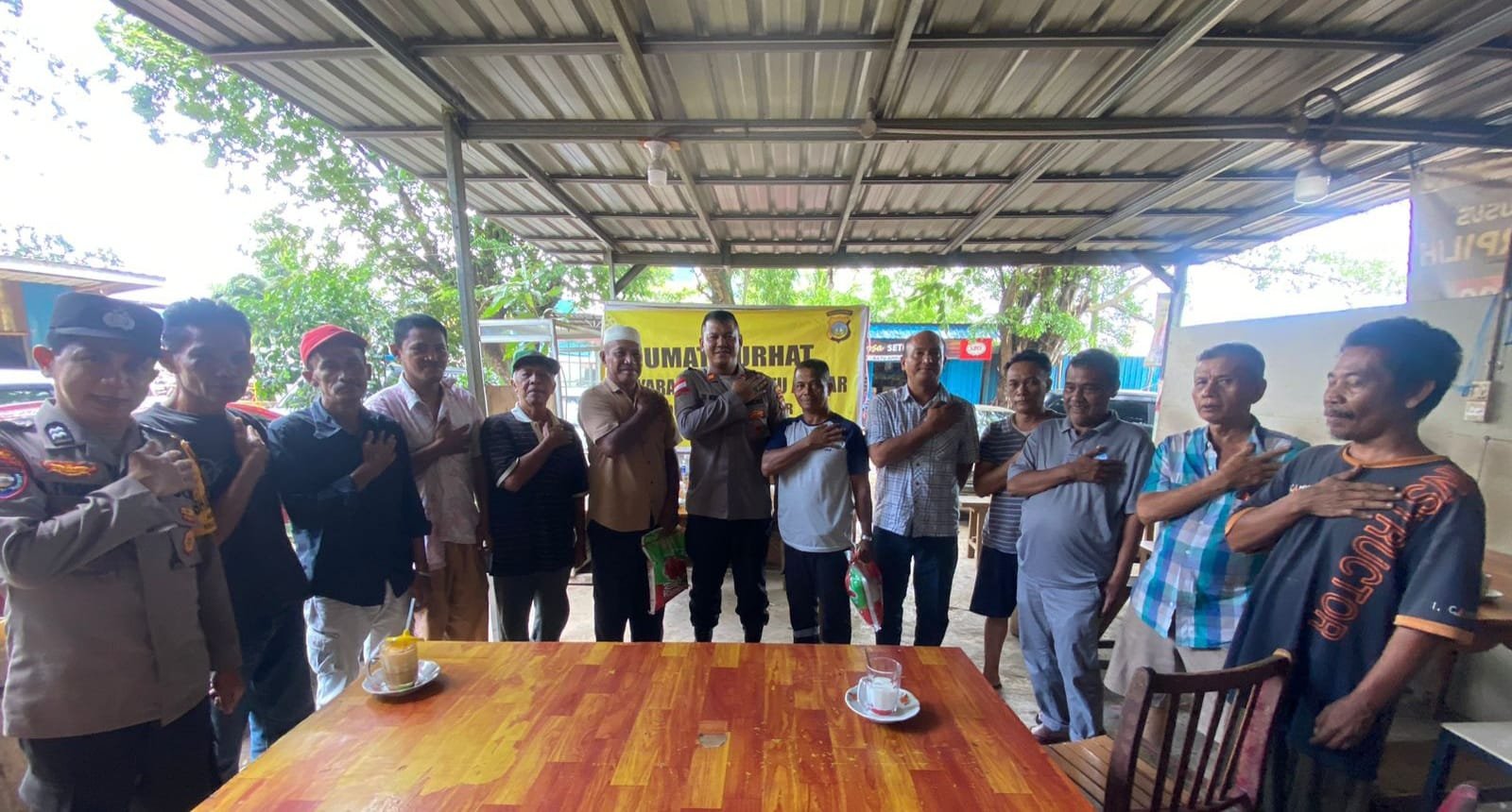 Polsek Batu Ampar Gelar Jumat Curhat, Serap Aspirasi Warga