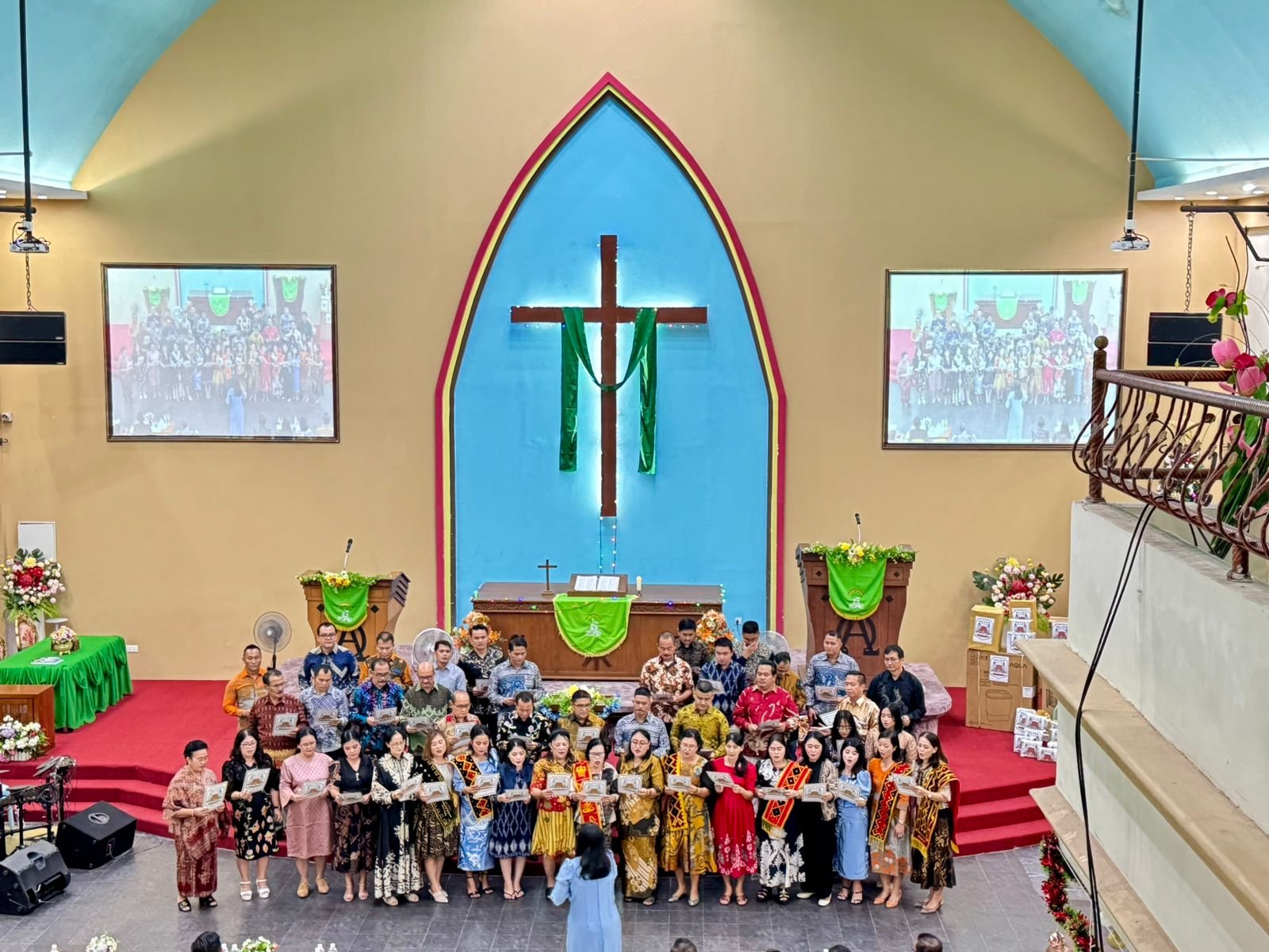 Ibadah Perayaan NATARU OLITE Batam telah Sukses Digelar dengan Kompak dan Meriah 