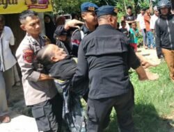 Ouick Respon Brimob Kompi 2 Batalyon B Pelopor Evakuasi Korban Kecelakaan Tunggal