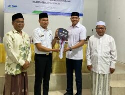 Pemkab Aceh Timur Terima Bantuan Satu Unit Ambulans dari PT PNM Melalui BAZNAS-RI