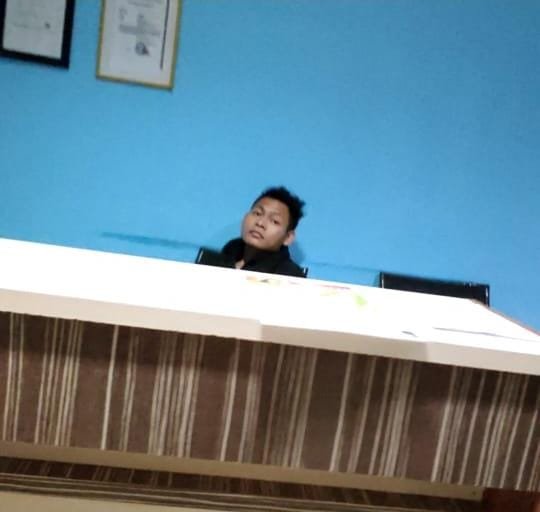 Blokir Wa Media, inilah Tampan Pekerja di Yummy Massage Seraya yang Tidak Beretika