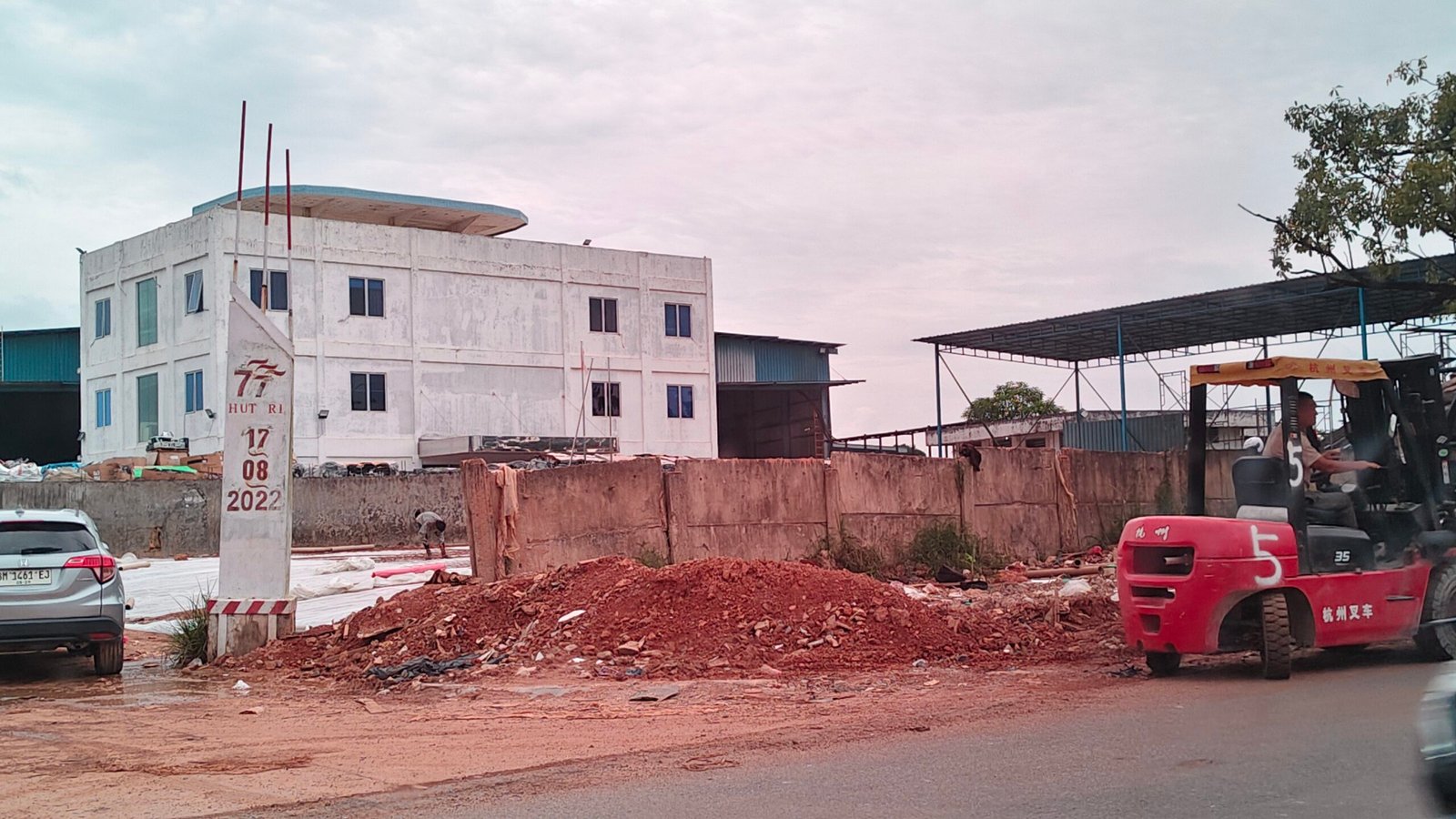 Perusahaan Tolak Konfirmasi Dugaan Limbah B3 di PT CDT dan PT LI, Ketua ILBAS DPW bersama Tim akan Lapor ke DLH Batam