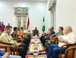 Penyambutan Kajari Baru Aceh Timur Berlansung Penuh Kekeluargaan.